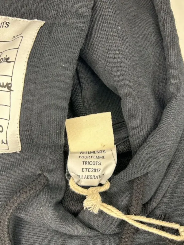 Худи Vetements SS17, фото 4 из 9