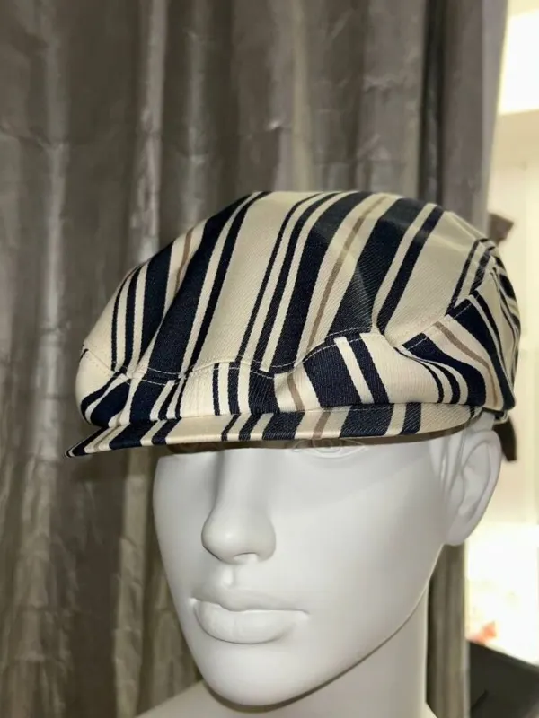 Кепи Burberry