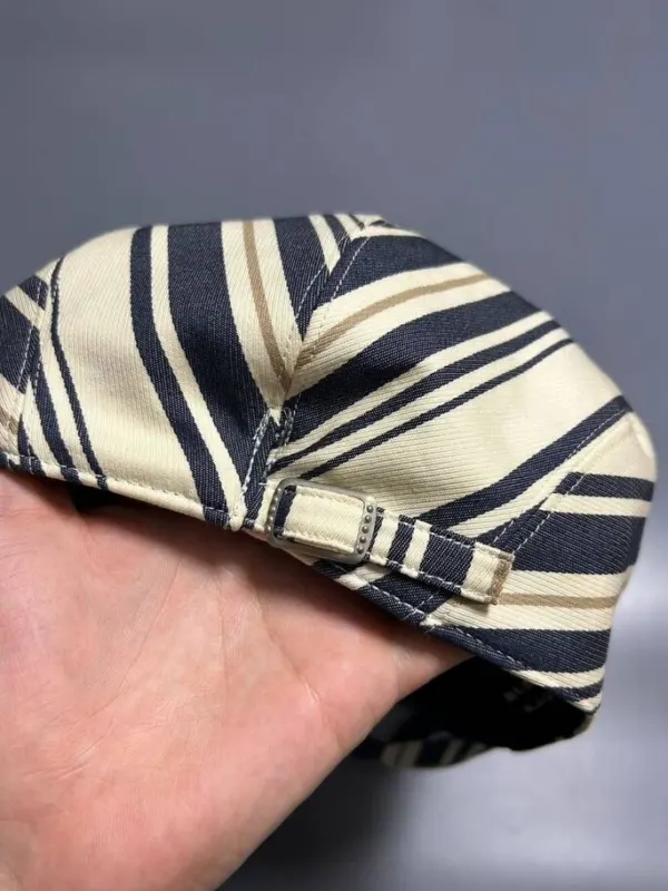 Кепи Burberry, фото 4 из 8