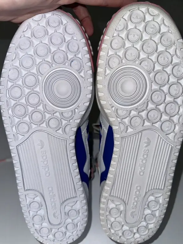Кроссовки Adidas, фото 9 из 10