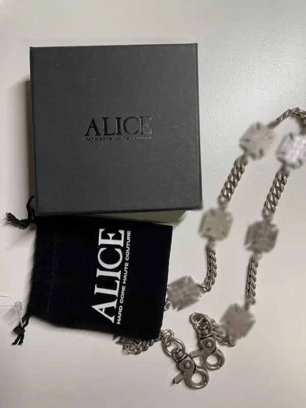 Подвеска Alice Hollywood