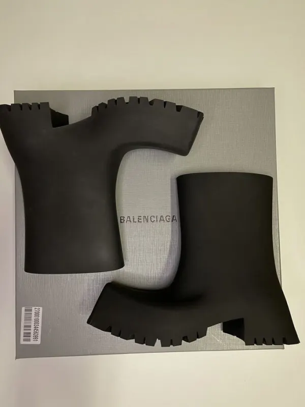 Сапоги Balenciaga SS22