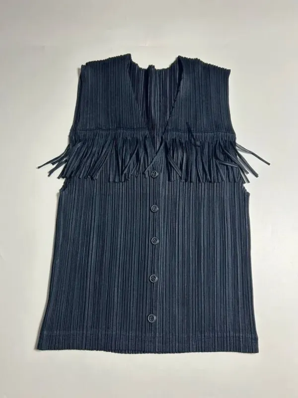 Жилет Issey Miyake