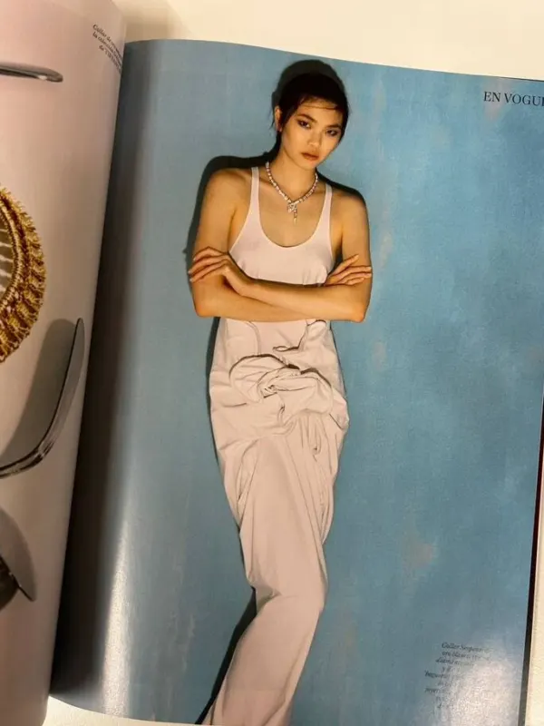 Журнал Vogue с Розалией, фото 5 из 10